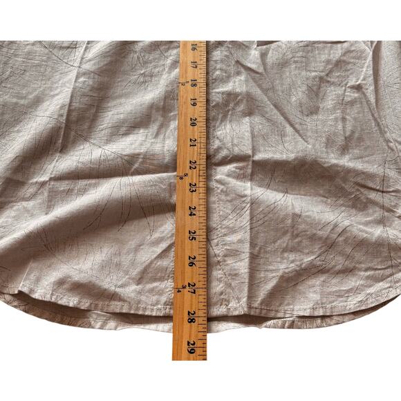 Tommy Bahama Shirt Button Up Men’s Small Tropical Hawaiian Tan Leaf Print - Picture 10 of 10
